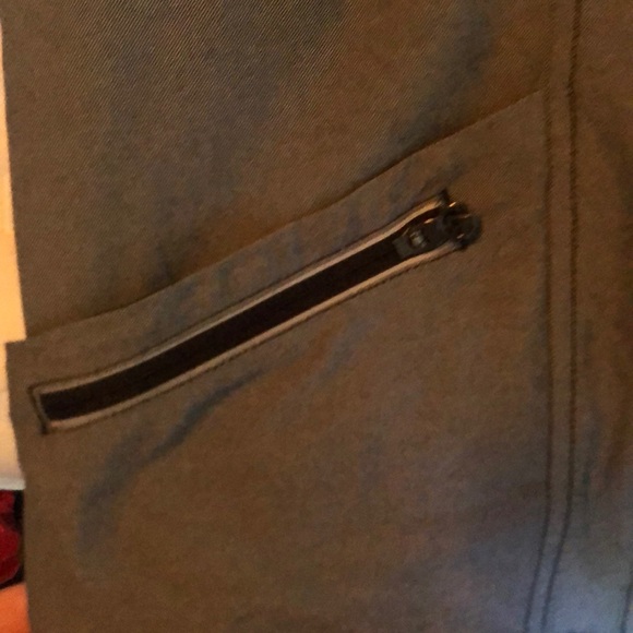 Ivivva jacket - Picture 3 of 6